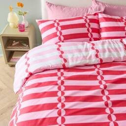 Duvet Day Lottie Reversible Soft Touch Duvet Cover Set in Pink - Size: Single - thumbnail 2