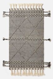 Homescapes Edessa Black & White Kilim Wool Rug - Size: 160 cm x 230 cm - thumbnail 2