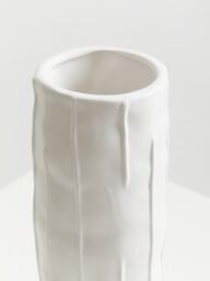 Orsina Traditional Stoneware White Large Vase, Versatile Flower Vase, Compact & Lightweight Vase For Flowers - thumbnail 5