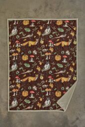 Deyongs Luxury Soft Cosy Warm Fleece Sherpa Large Throw Autumn Animals Woodland Squirrel & Hedgehog 130x170cm - 1846 in Brown - Size: 130 cm x 170 cm - thumbnail 2