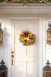 H&O Direct 45cm Pre-Lit Autumn Wreath with Faux Maple Leaves & Sunflowers - Seasonal Door Decoration in Orange - thumbnail 2