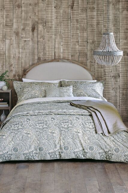 Morris & Co 'Wandle' Cotton Duvet Cover Set in Grey - Size: King - image 1
