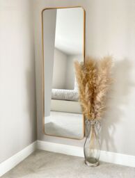 Downton Interiors Stunning Gold Rectangular Metal Frame Wall or Floor Standing Dressing Mirror 145cm x 45cm - Soho Collection - Size: XL - thumbnail 2