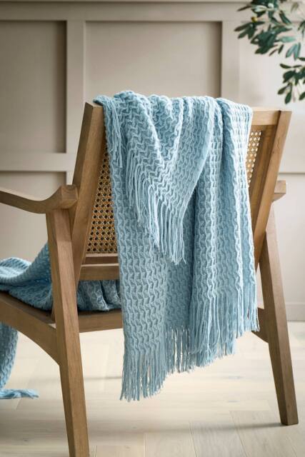 Appletree 'Textured Knit' Knitted Throw in Blue - Size: 130 cm x 180 cm - image 1