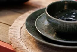 Mikasa Jardin 12-Piece Stoneware Dinner Set, Green in Dark Green - thumbnail 2