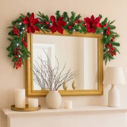 Marco Paul 9ft Pre Lit Christmas Garland With Lights Luxury Red Magnolia in Green - Size: 270 cm x 35 cm - thumbnail 9