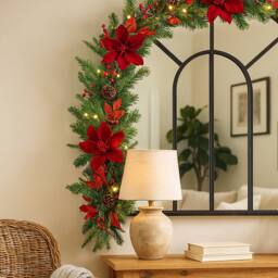 Marco Paul 9ft Pre Lit Christmas Garland With Lights Luxury Red Magnolia in Green - Size: 270 cm x 35 cm - thumbnail 7