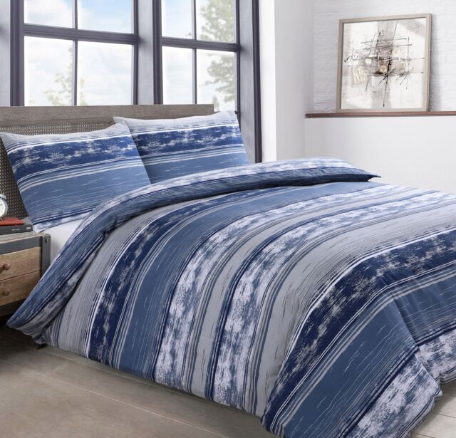 Velosso Elevations Twin Pack Set Duvet Cover & Pillowcase Set - Printed Cotton Rich in Navy - Size: Single - image 1
