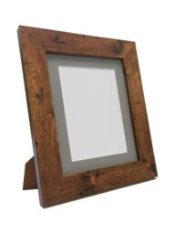 Frames & Mirrors 4U Metro Vintage Wood Frame with Dark Grey Mount A4 Image Size 10 x 6 in Walnut - thumbnail 4