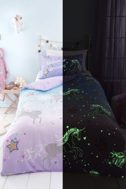 Bedlam Women's 'Ombre Unicorn' Glow in the Dark Duvet Cover Set in Lilac - Size: Single - image 1