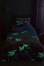 Bedlam Women's 'Ombre Unicorn' Glow in the Dark Duvet Cover Set in Lilac - Size: Single - thumbnail 6