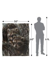 JQ Licensing Rl Two Raccons Silky Touch Super Soft Throw Blanket 152 X 127 cm in White - thumbnail 5