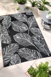 Fusion 'Matteo' Leaf Print UV Resistant Outdoor Rug in Black - Size: 170 cm x 120 cm - thumbnail 1