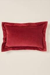 Truly Velvet Flange Rectangle Cushion Cover in Dark Red - Size: 50 cm x 30 cm - thumbnail 2