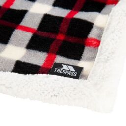 Trespass Vallon Sherpa Blanket in Red - thumbnail 2