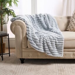 OHS Two Tone Faux Fur Ribbed Fleece Throw Thick Fluffy Blanket in Baby Blue - Size: 125 cm x 150 cm - thumbnail 1
