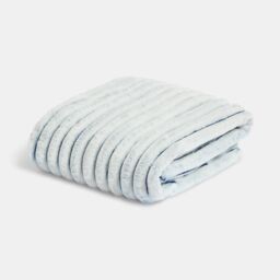 OHS Two Tone Faux Fur Ribbed Fleece Throw Thick Fluffy Blanket in Baby Blue - Size: 125 cm x 150 cm - thumbnail 3