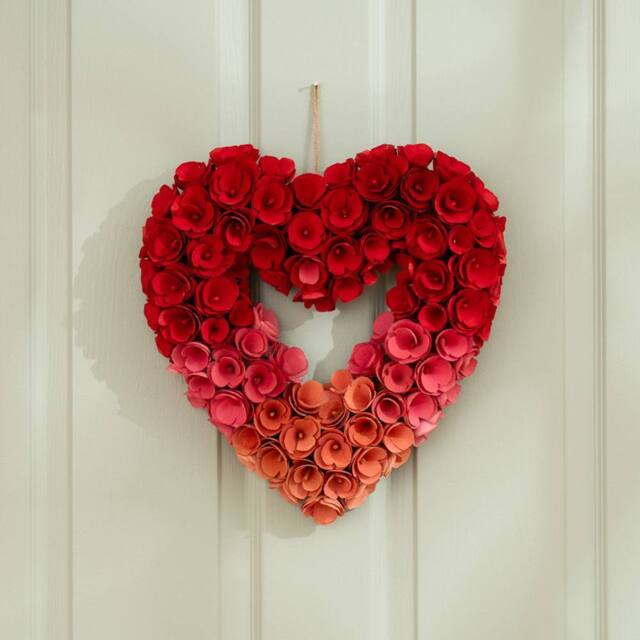 Scottish Everlastings Ltd 34cm Red Ombre Rose Wood Shave Heart Wreath - image 1