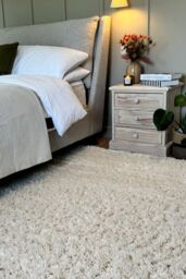 Kukoon Cream Beige Soft Fluffy Shaggy Cosy Warm Bedroom Area Rugs - Size: 60 cm x 110 cm - thumbnail 1