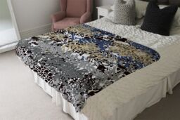 Benjamin Tate Design Mixed Animal Print Blanket in Natural - Size: 120 cm x 150 cm - thumbnail 3