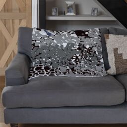 Benjamin Tate Design Mixed Animal Print Blanket in Natural - Size: 120 cm x 150 cm - thumbnail 2