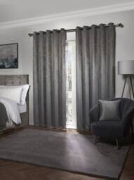 New Edge Blinds Metro Thermal Blackout Eyelet Curtains in Grey - Size: 168 cm width x 229 cm drop - thumbnail 4