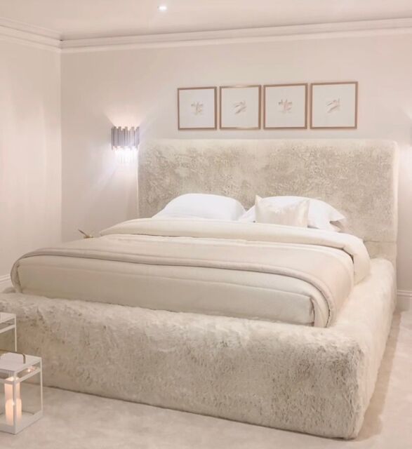 HOB Furniture Luxury Sahara Bed - Standard Bed Frame, Faux Fur, Cream - Size: King