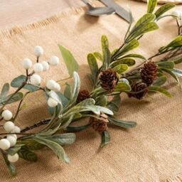 Scottish Everlastings Ltd 125cm Mistletoe & Cone Garland in Green - thumbnail 3
