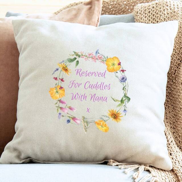 Aye Do Gifts Women's Personalised Flower Circle Cushion - Size: 40 cm x 40 cm - image 1