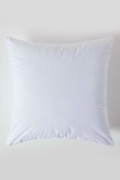 Homescapes Terry Towelling Waterproof Pillow Protectors 60 x 60 cm, Pack of 4 in White - Size: 60 x 60 cm - thumbnail 5
