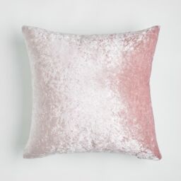 OHS Luxury Crushed Velvet Set of 4 Cushion Covers Plain in Baby Pink - thumbnail 3