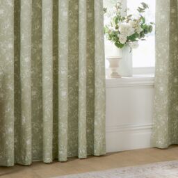 Wylder Bella Floral 100% Cotton Eyelet Curtain Pair in Green - Size: 168 cm width x 137 cm drop - thumbnail 3