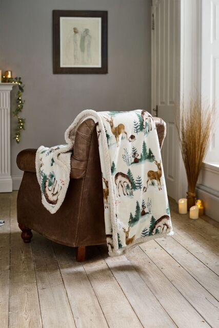 Deyongs Winter Deers Sherpa Fleece Throw - 140 x 180cm Soft Woodland Animal Blanket with Flannel Front & Cosy - 1846 in White - Size: 140 cm x 180 cm - image 1
