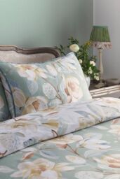Appletree 'Eleanor' 200 Thread Count Pure Cotton Duvet Cover Set in Green - Size: Single - thumbnail 2