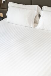 Neel Blue 300TC Cotton Fitted Sheet, White Satin Stripe, Single, 90cmx190cmx30cm - Size: Single - thumbnail 4
