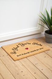 Orsina So Glad You Are Here Doormat in Natural - Size: 100 cm diameter - thumbnail 3