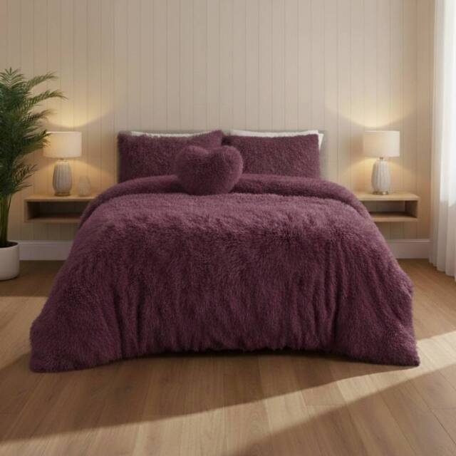 Snug City Super Fluffy Duvet Cover Ultra Soft, Cloud-Like Comfort Snug Sleep in Plum - Size: Single - image 1