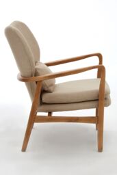 Orsina Mid-Century Beige Chair With Black Wooden Frame, Comfortable Lounge Chair, Winged Back Design Outdoor Chair - thumbnail 3
