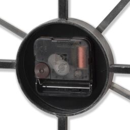 Hill Interiors Metal Frame Heart Clock in Silver - thumbnail 2