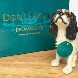 Animal Crackers Tricolour King Charles Spaniel Figurine by Leonardo, Gift Boxed - thumbnail 6