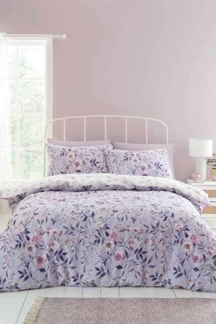 Catherine Lansfield Isadora Floral Reversible Duvet Cover Set in Lilac - Size: King - image 1