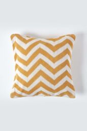 Homescapes Geometric Cotton Knitted Cushion Cover in Mustard - Size: 45 cm x 45 cm - thumbnail 1