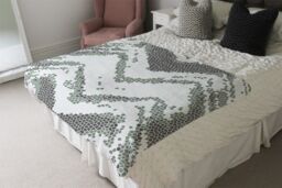 Benjamin Tate Design Grunge Lines Blanket in Natural - Size: 120 cm x 150 cm - thumbnail 3