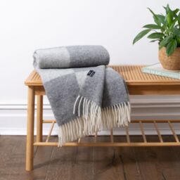 Native Natural Checkerboard Grey Wool Blanket - Size: Large - thumbnail 1
