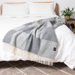 Native Natural Checkerboard Grey Wool Blanket - Size: Large - thumbnail 2