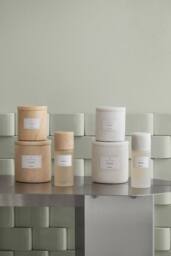 Blomus FRABLI Mora Scented Candle S - Moonbeam in Off-White - thumbnail 2