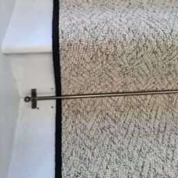 RainbowHome Herringbone Mirage Grey Stair Runner With 100% Pure Wool Edge in Light Grey - Size: 15 cm x 20 cm - thumbnail 2