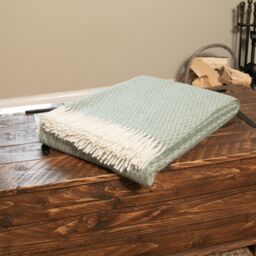 Native Natural Hoop Pattern Green Wool Blanket - Size: Double - thumbnail 2