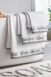 Catherine Lansfield 'Relax & Unwind' Towel in White - thumbnail 3