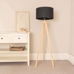 ValueLights Jackson Natural Wood Tripod Floor Lamp with Fabric Lamp Shade in White - thumbnail 3